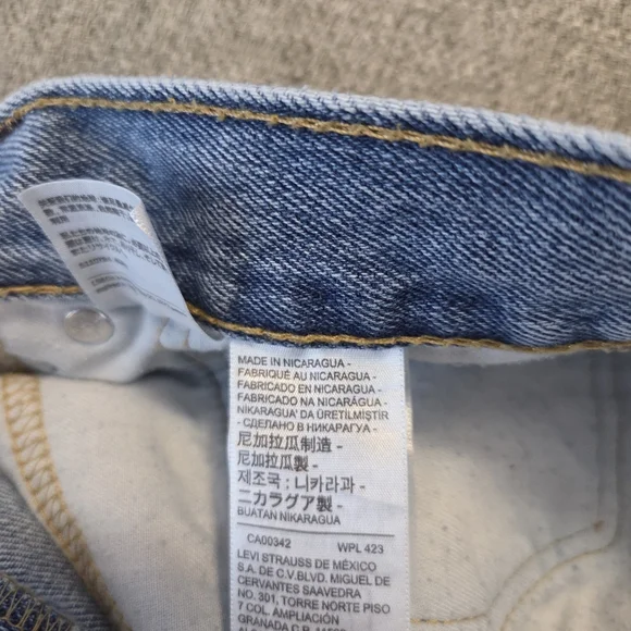 Levi's 505 Men's Cotton Jeans - Light Stonewash 38 X 30 Relaxed Straight - Picture 7 of 15